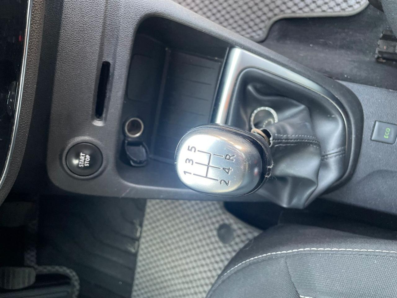 RENAULT CAPTUR INTENS 0.9 90Cv GPL *NAVI-KAMERA*