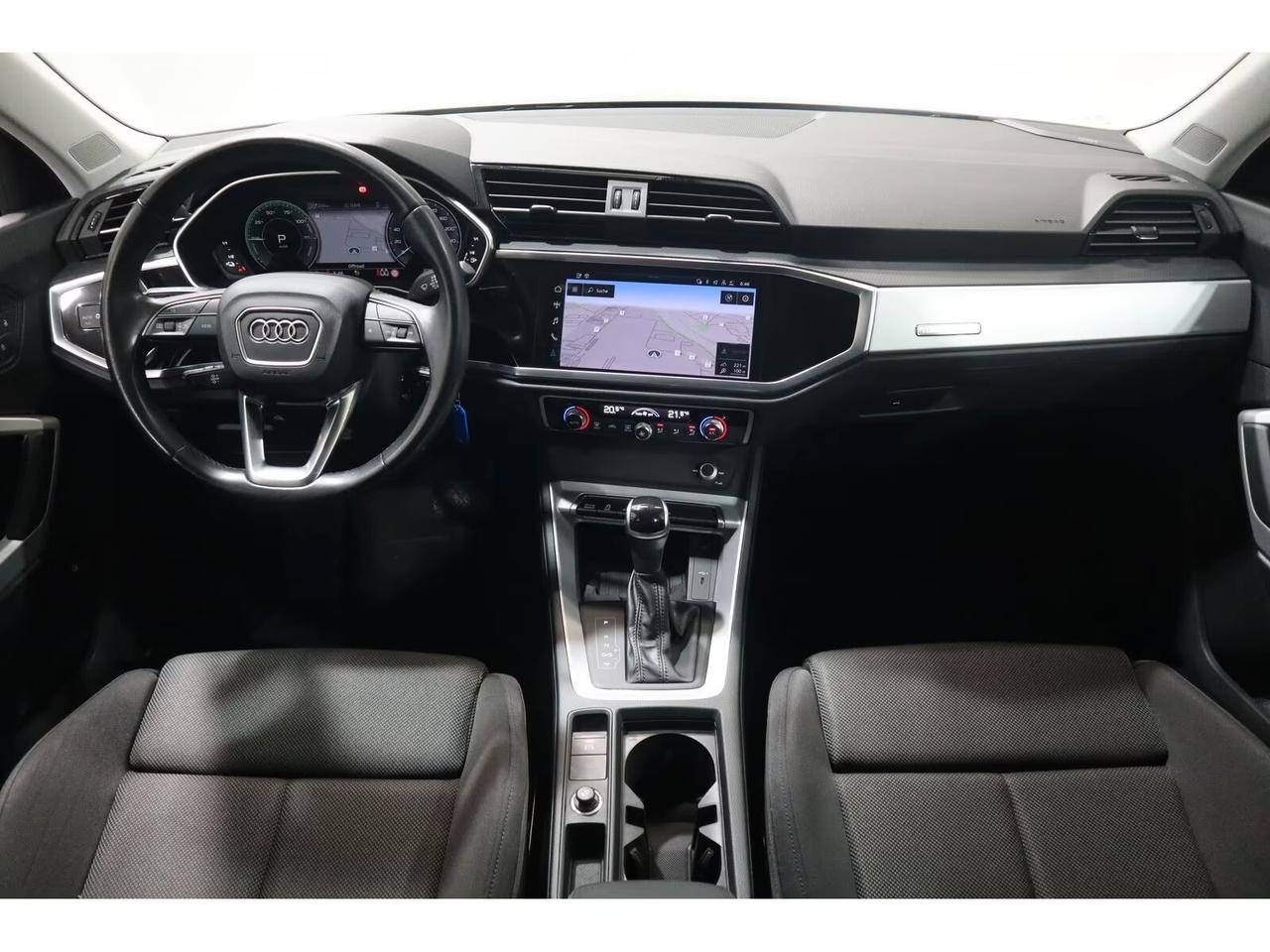 Audi Q3 45 TFSI e S tronic