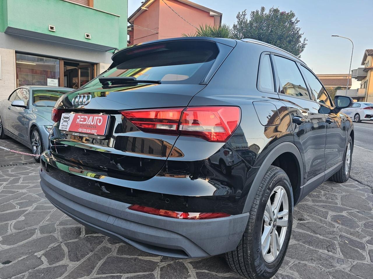 Audi Q3 35 TDI S tronic Business