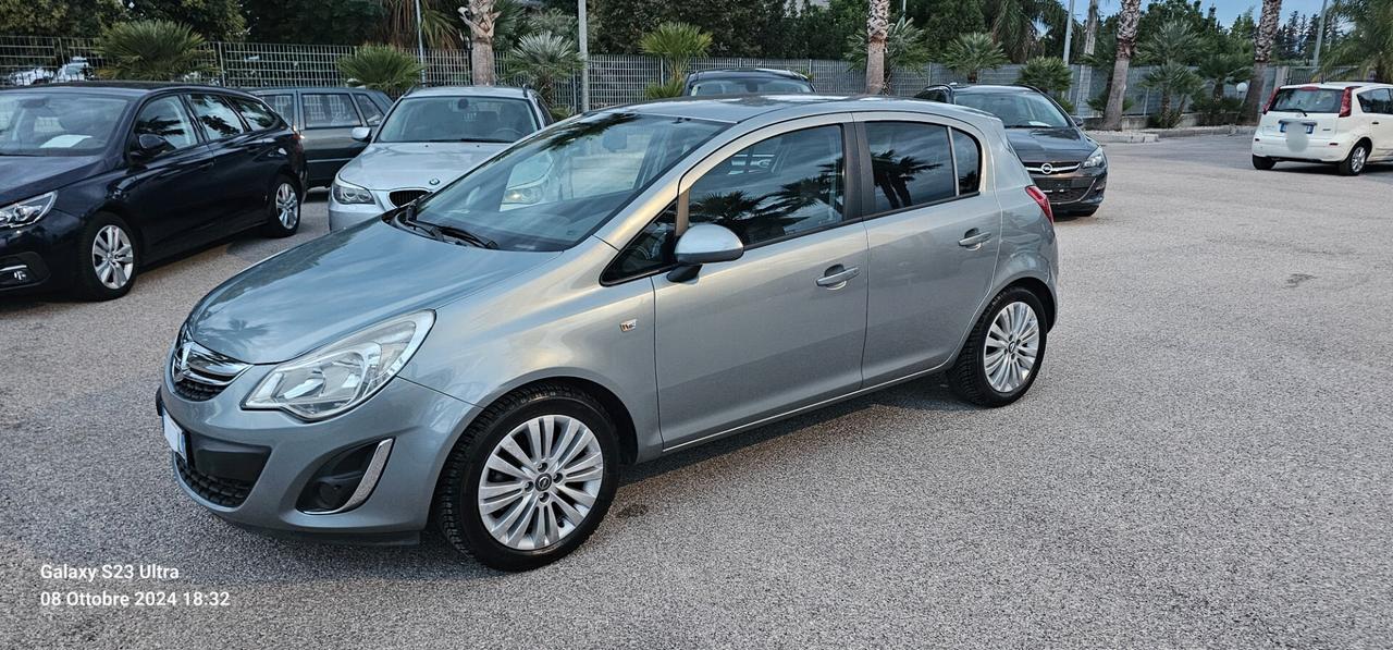 Opel Corsa 1.2 85CV 5 porte GPL-TECH Edition