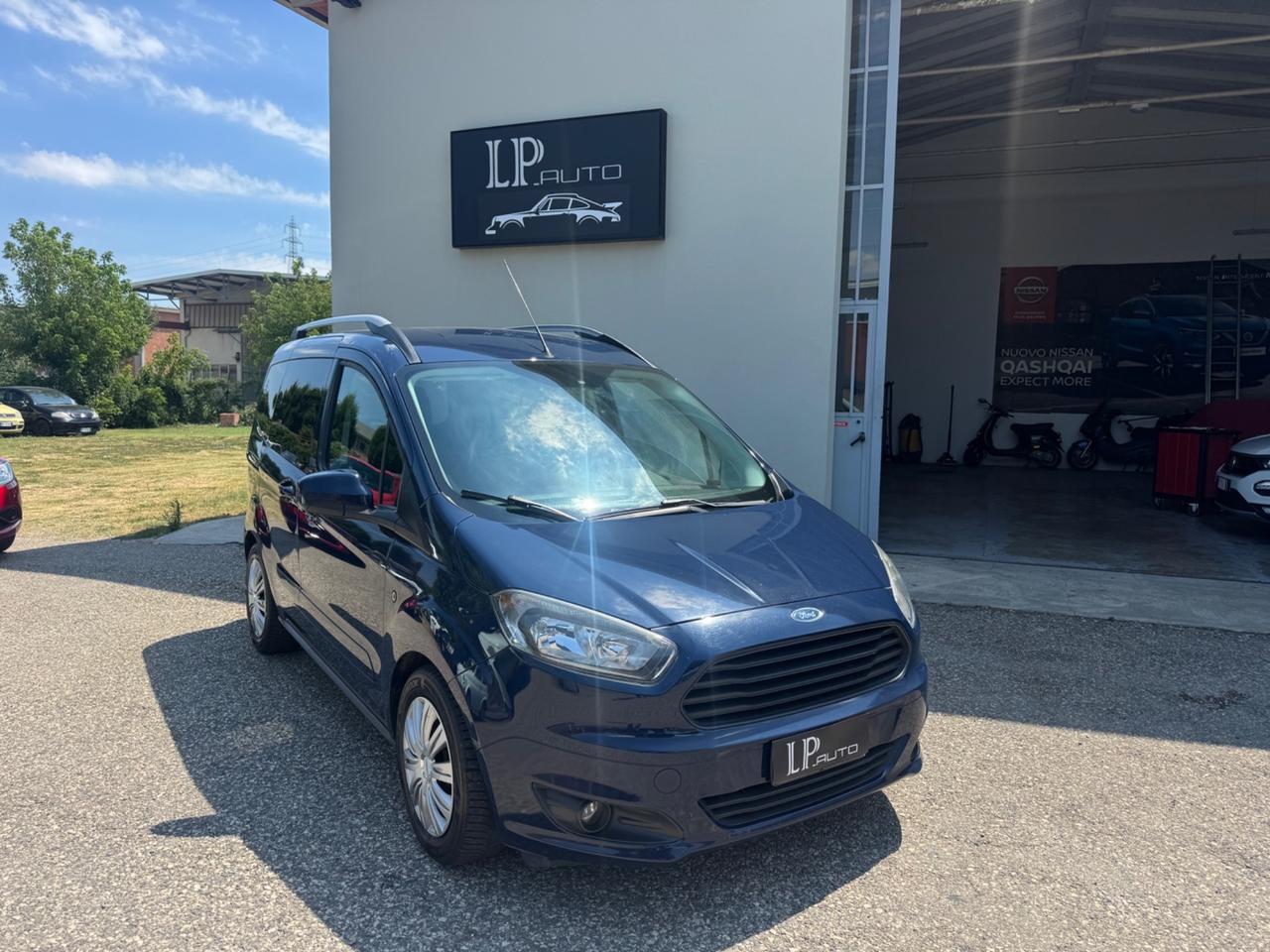 Ford Tourneo Courier 1.5 TDCI 95 CV Plus