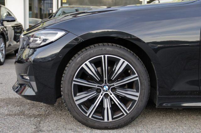 BMW 320 d xDrive Touring Sport