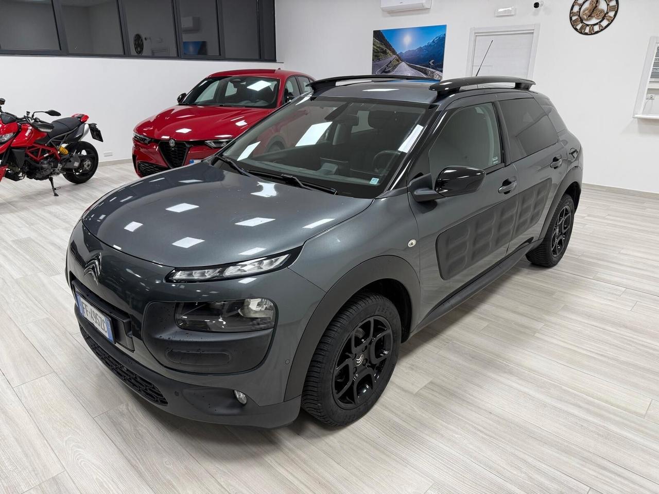 Citroen C4 Cactus Shine 82 cv