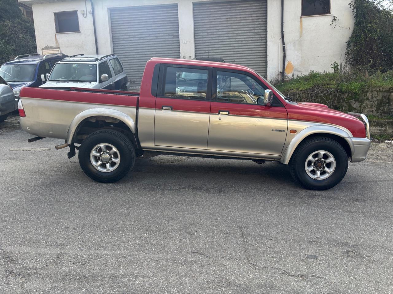 Mitsubishi L200 2.5 TDI 4WD Double Cab Pick-up GLS