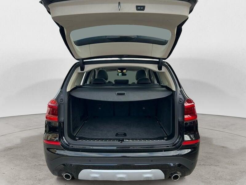 BMW X3 sDrive18d 150 CV 48V M-Hybrid TETTO LED xLine