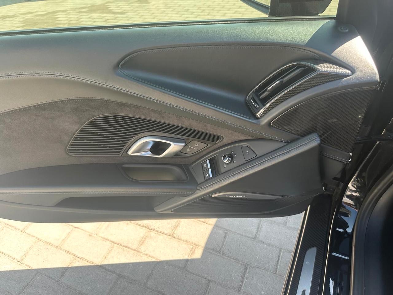 Audi R8 Coupé 5.2 FSI quattro S tronic plus PERFORMANCE - PRONTA CONSEGNA - TAGLIANDI CERTIFICATI - CARBONIO