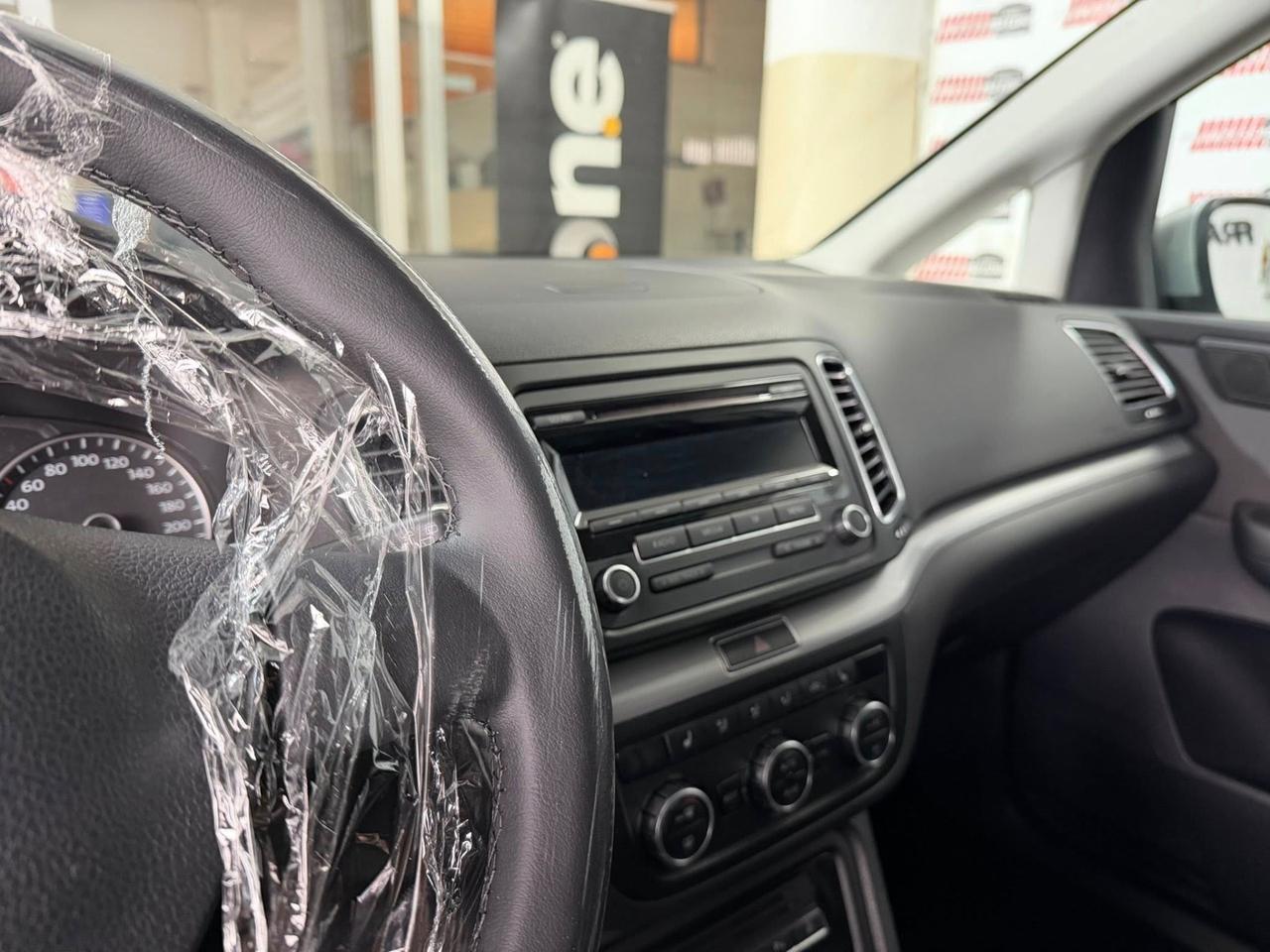 Volkswagen Sharan 2.0 TDI DSG Highline Business BlueMotion Technology