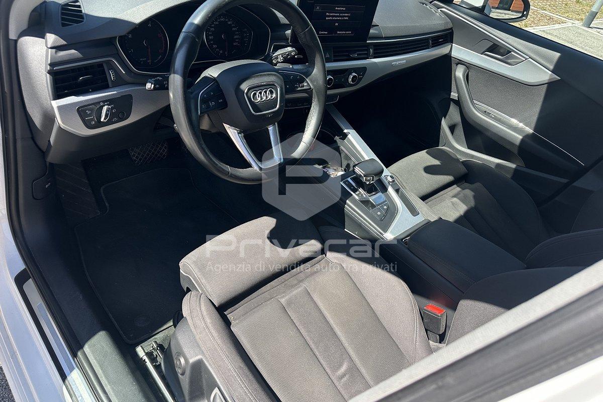 AUDI A4 Avant 40 TDI quattro S tronic Business Advanced