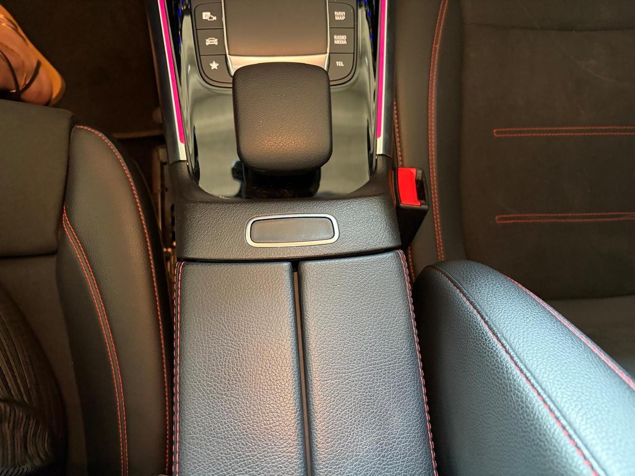 Mercedes-benz GLA 220 d Premium AMG Night Edition