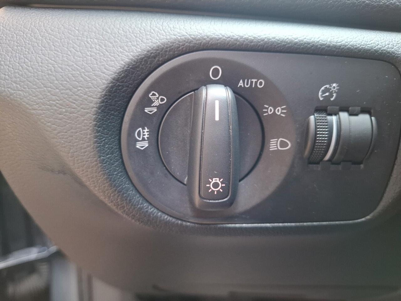 Audi Q3 2.0 TDI 150 CV S tronic Business full optional