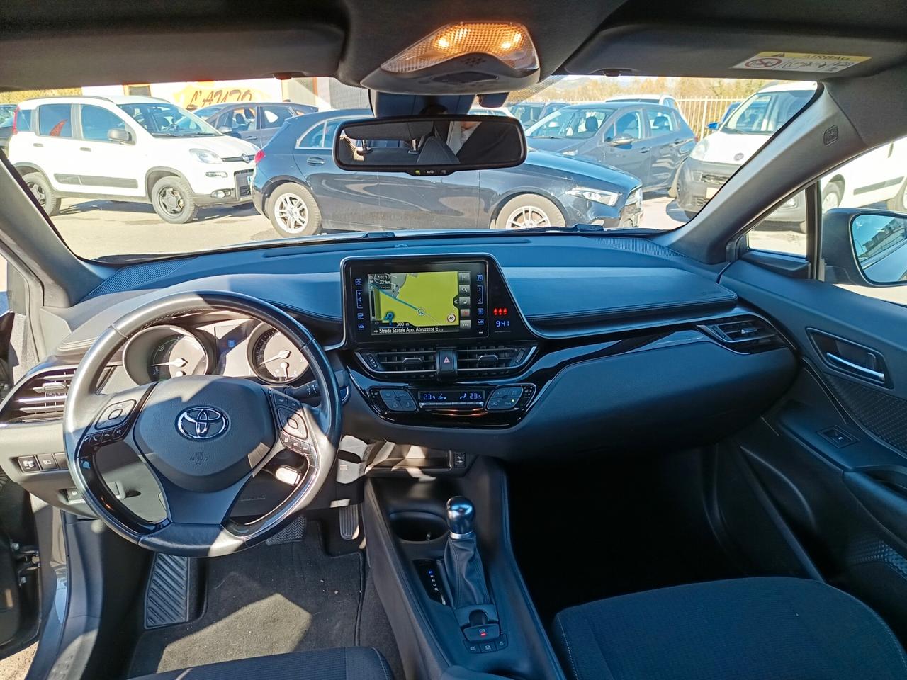 Toyota C-HR 1.8 Hybrid E-CVT Business 2WD