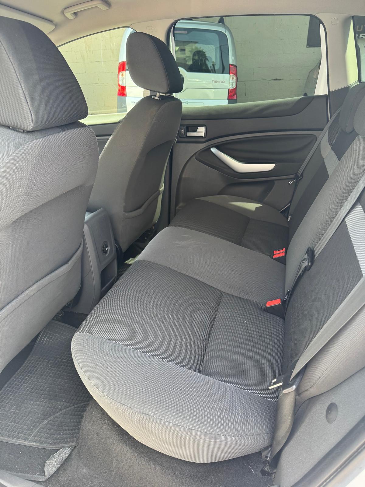 Ford Kuga 2.0 TDCi 140 CV 2WD Titanium DPF