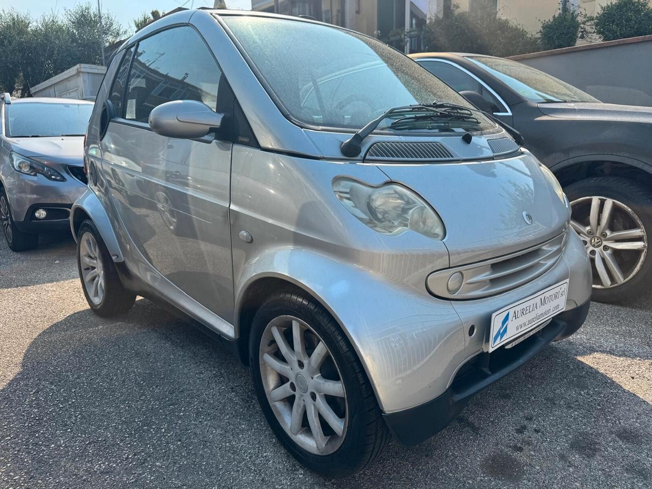 Smart ForTwo 700 cabrio passion (45 kW) TENUTA BENE GOMME NUOVE
