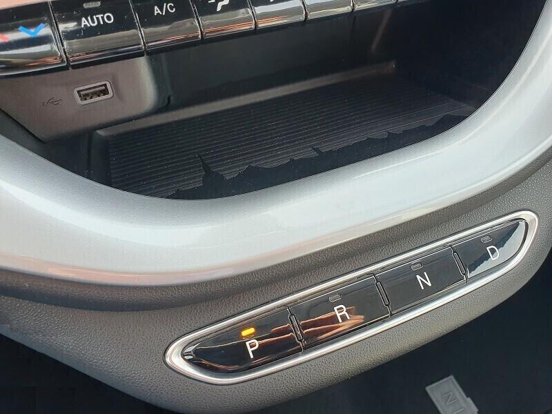 FIAT NUOVA 500e 118CV ICON 42 kWh NAV 10 KM 9MILA