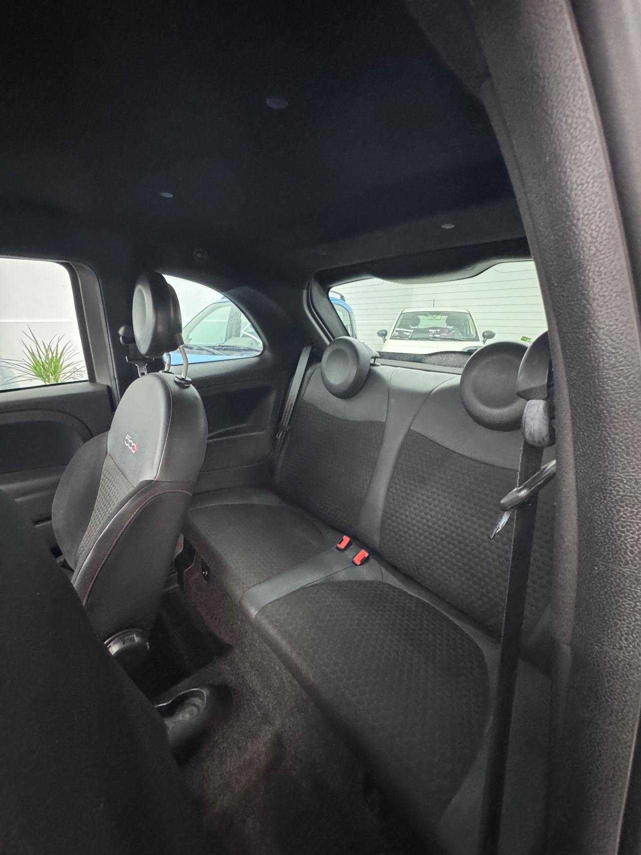 Fiat 500 1.2 by Gucci