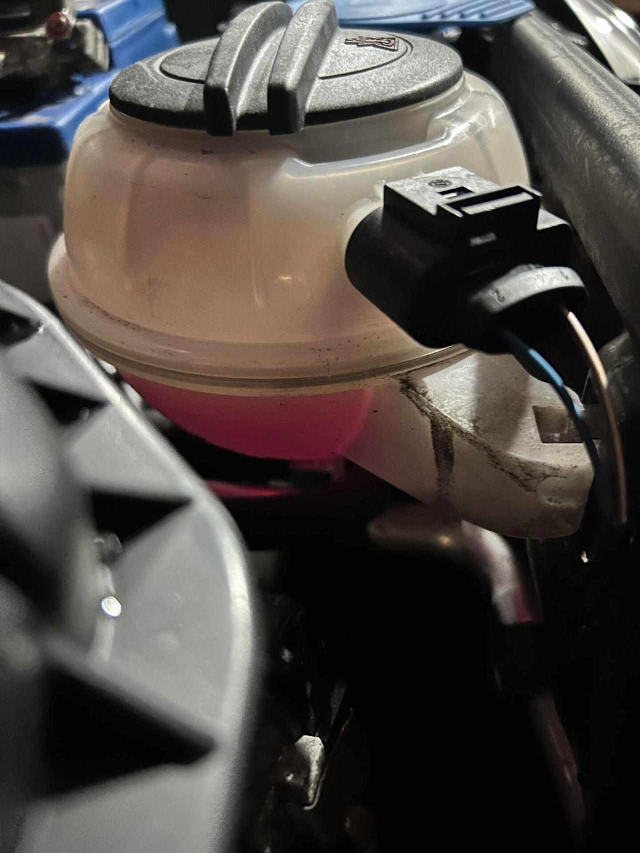 VOLKSWAGEN UP! 2014 1.0 5PORTE FULL