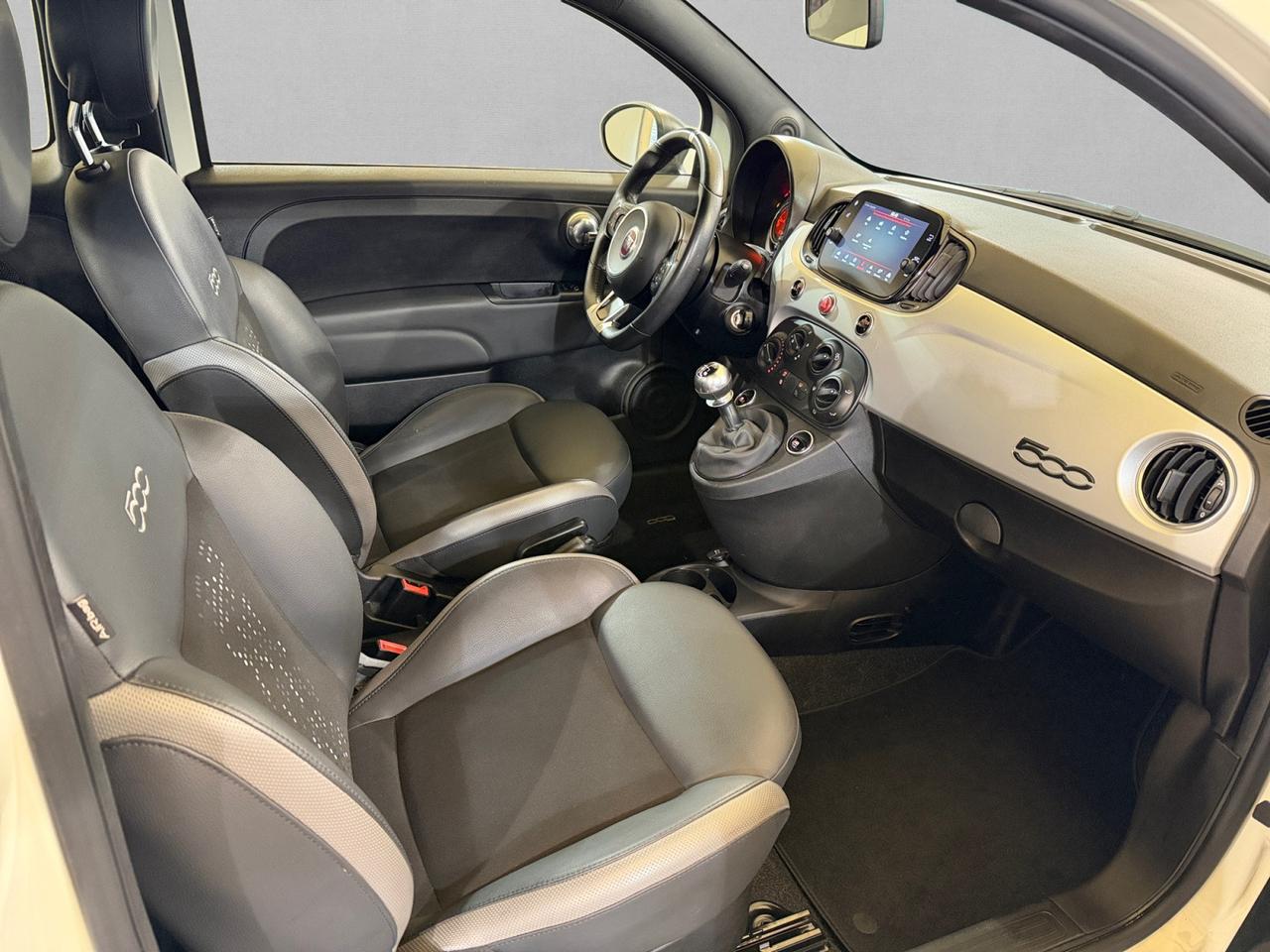 Fiat 500 1.0 hybrid Connect 70cv