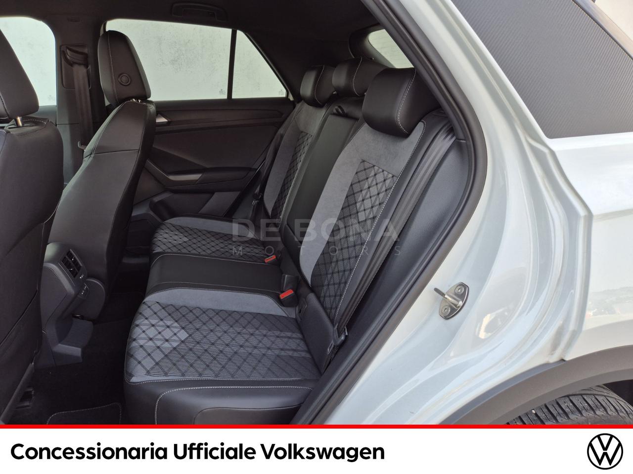 Volkswagen T-Roc 1.5 tsi r-line dsg