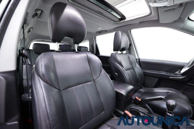 MAHINDRA XUV500 2.2 16V FWD W10 FARI LED 7 POSTI FARI LED