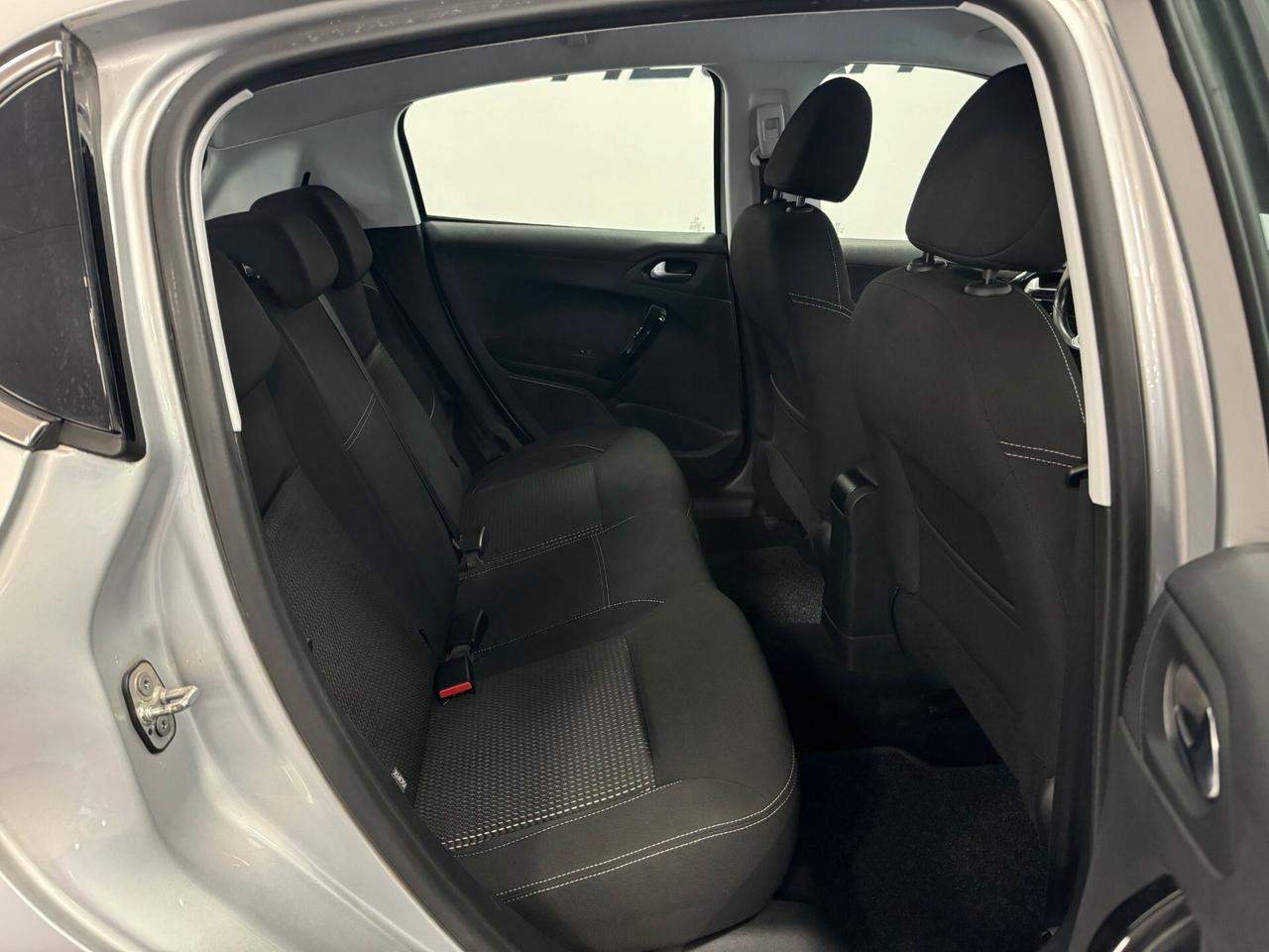 Peugeot 208 BlueHDi 75 5 porte Allure NAVI KILOMETRI CERTIFICATI