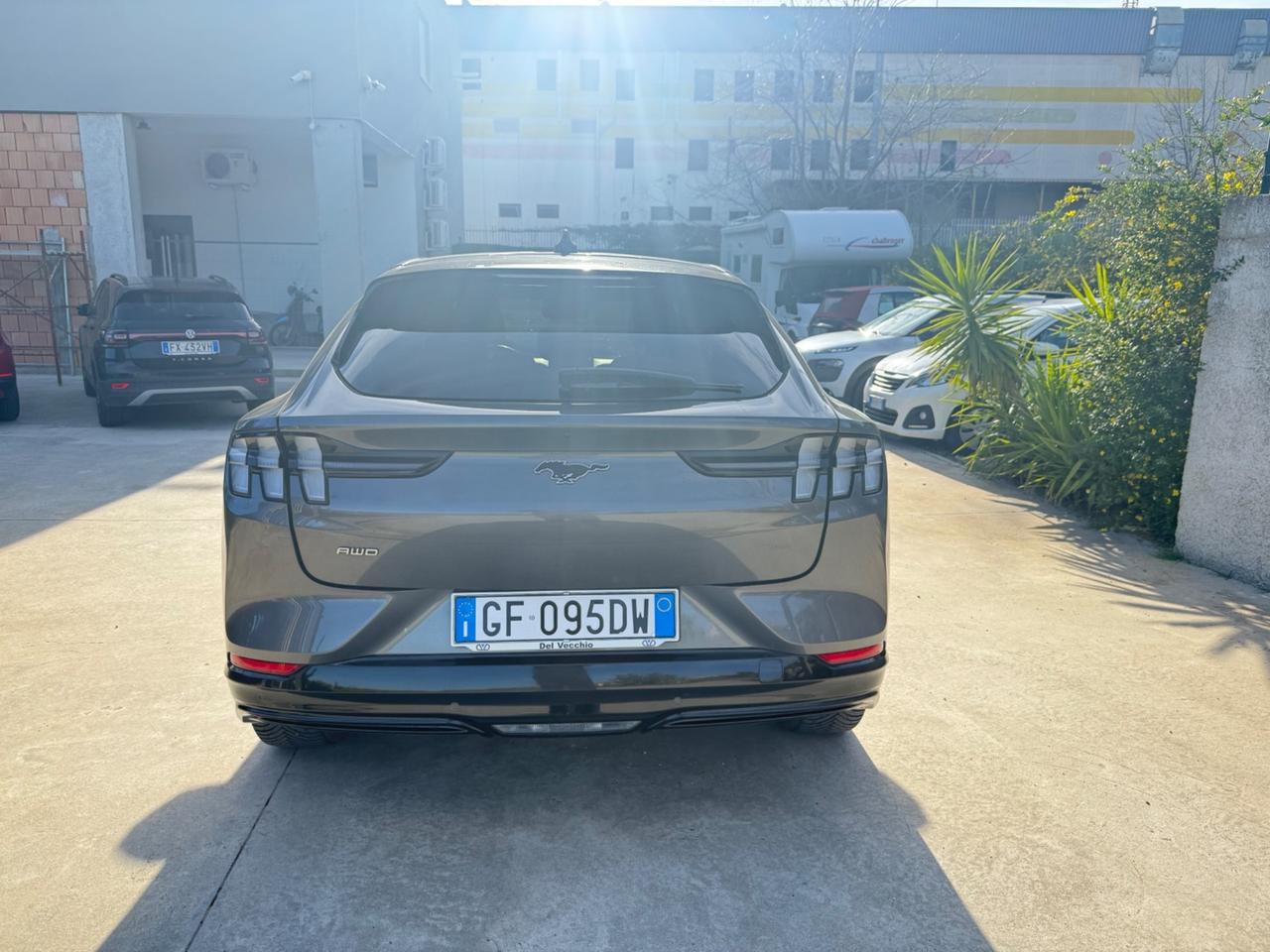 Ford Mustang Mach-E AWD Extended Range First Edition 351 CV