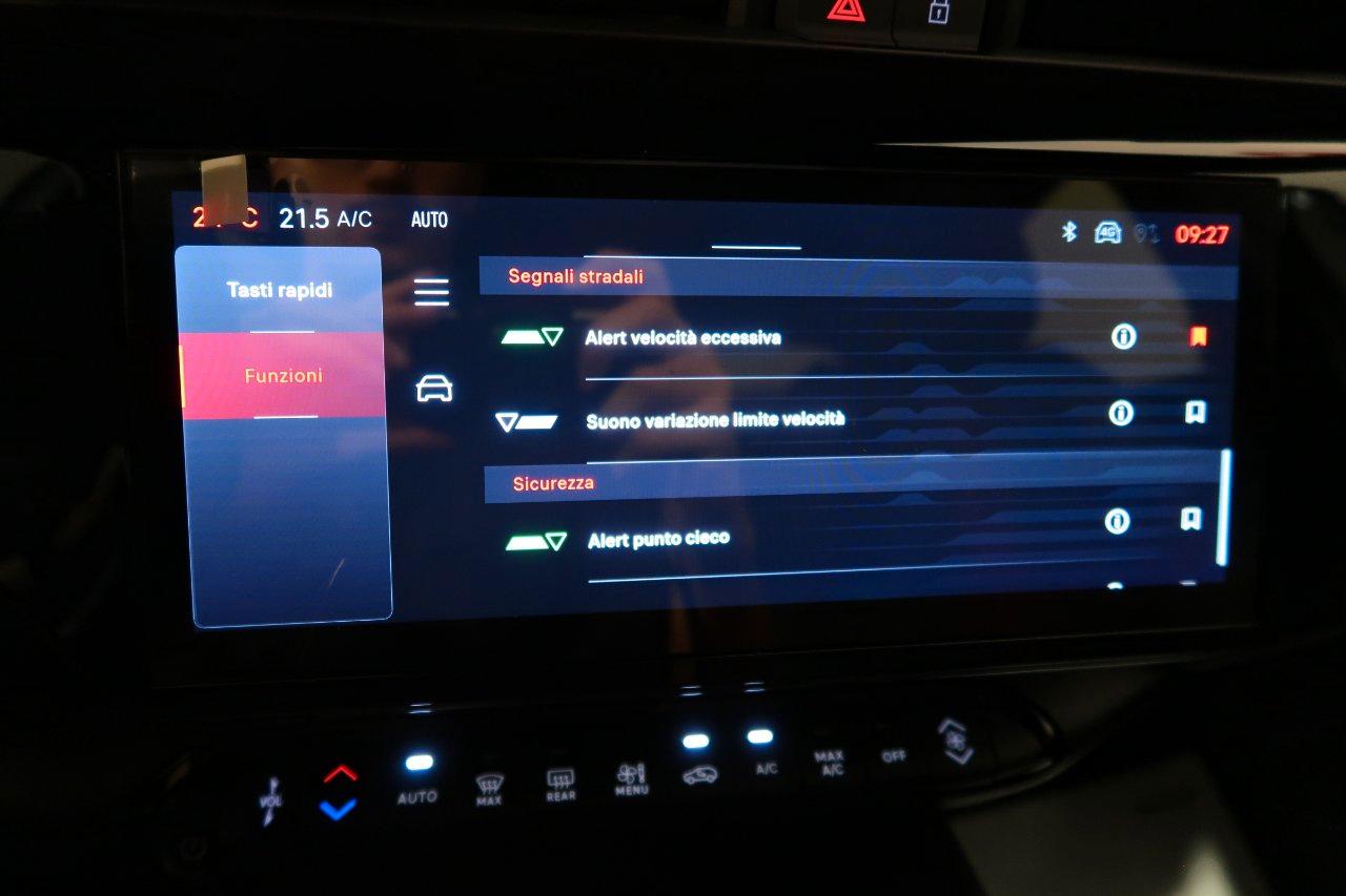 Alfa Romeo Junior 1.2 ibrida Ti 145cv edct6