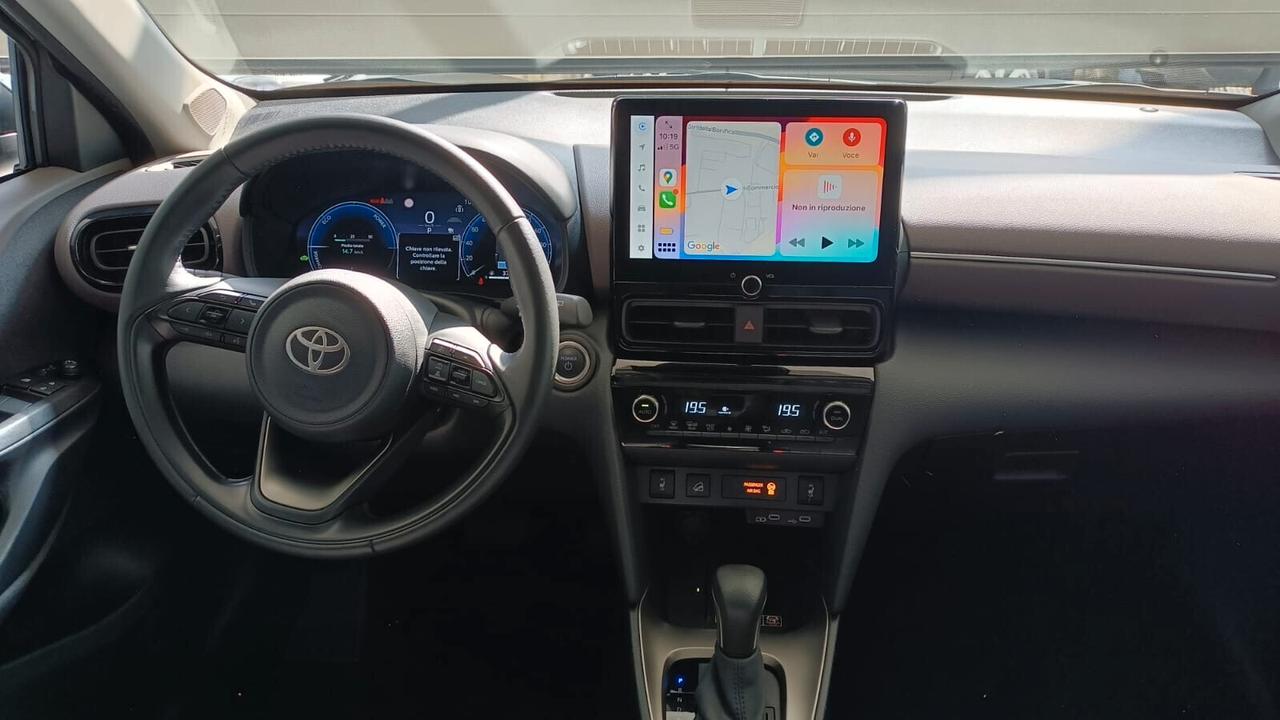 Yaris Cross 1.5 Hybrid 130 CV 5p. E-CVT AWD-i Lounge