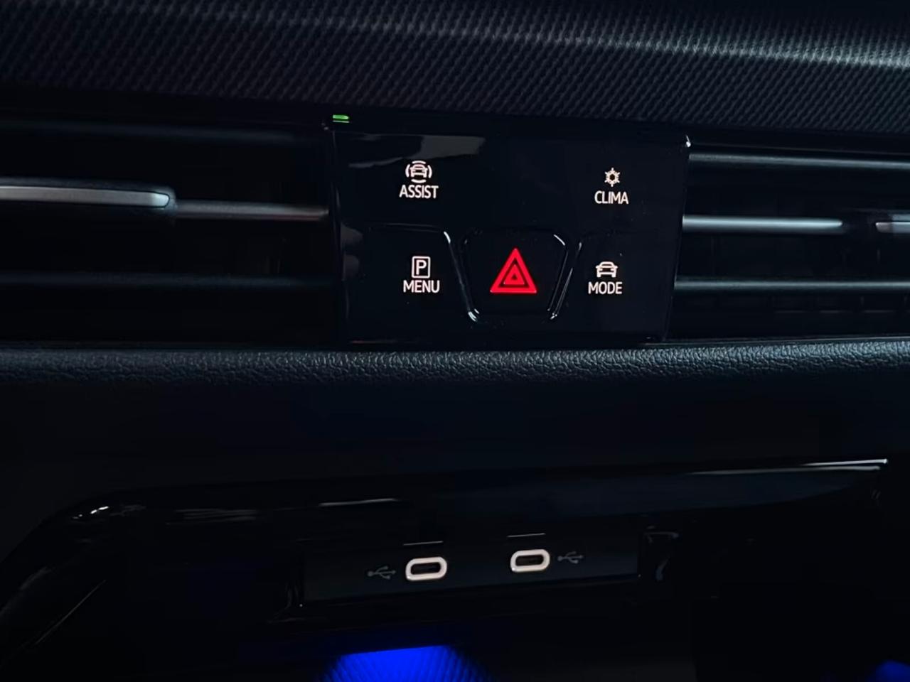 Volkswagen Golf GTI VIII 8.5 IQ-LIGHT TELECAMERA ACC GARANZIA