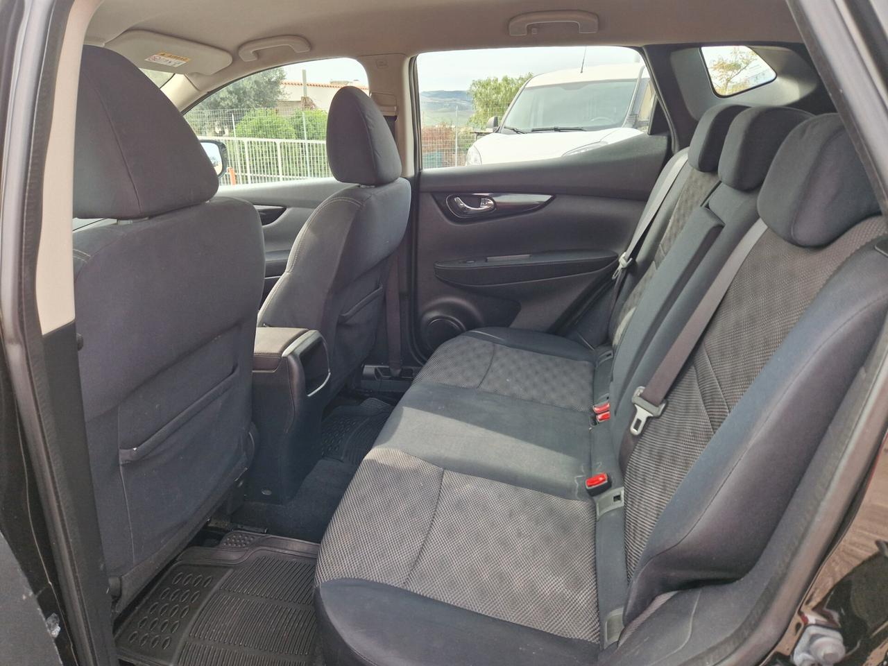 Nissan Qashqai 1.5 dCi Business