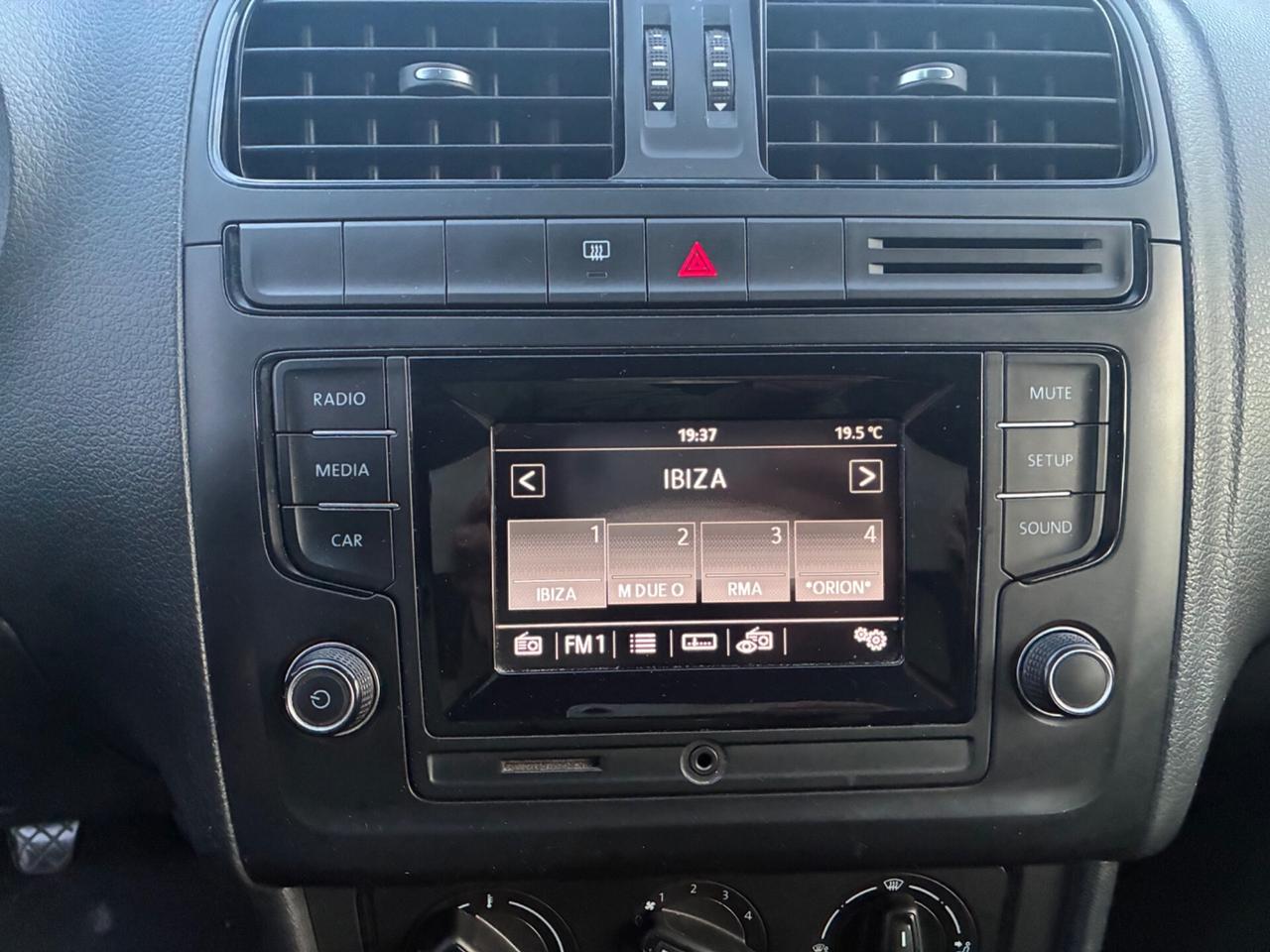 Volkswagen Polo 1.4 TDI 75cv 5p - 2014