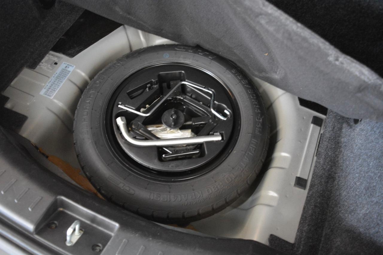 Lancia Ypsilon 1.0 FireFly 5 porte S&S Hybrid Ecochic Gold