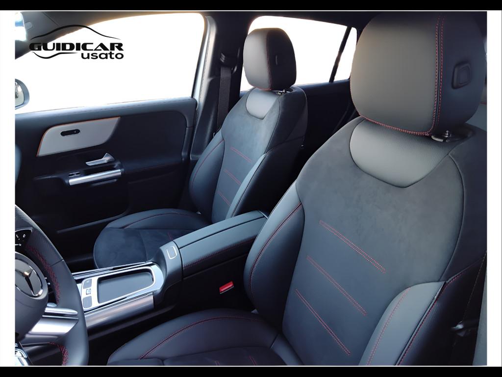 Mercedes-Benz GLA-H247 2023 - GLA 180 d AMG Line Advanced Plus auto