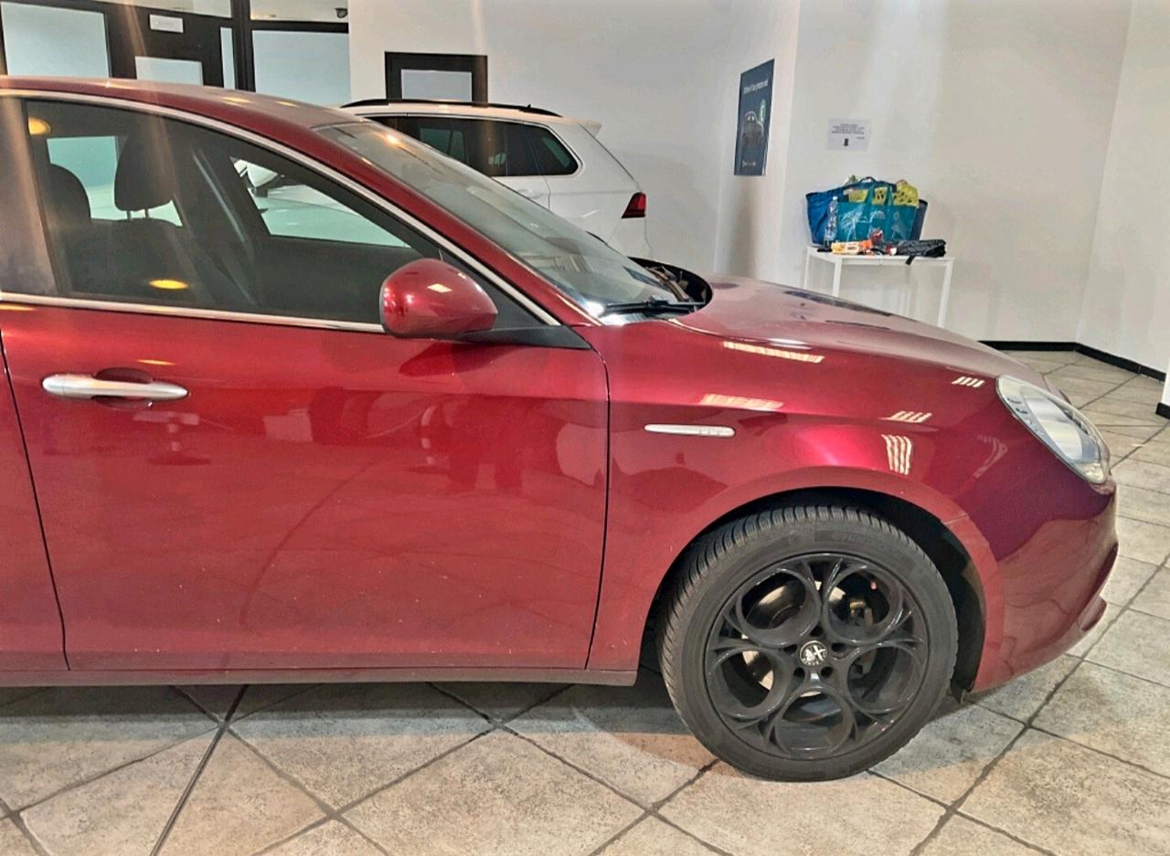 Alfa Romeo Giulietta 1.4 Turbo T JET GPL 120 CV Distinctive