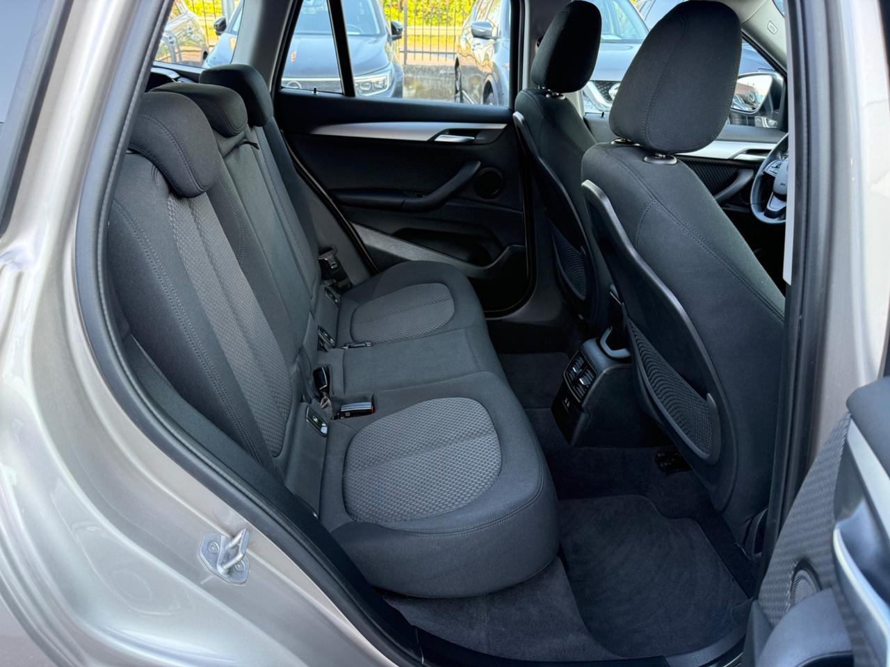 Bmw X1 xDrive 20d 2.0 190 Cv Fari led