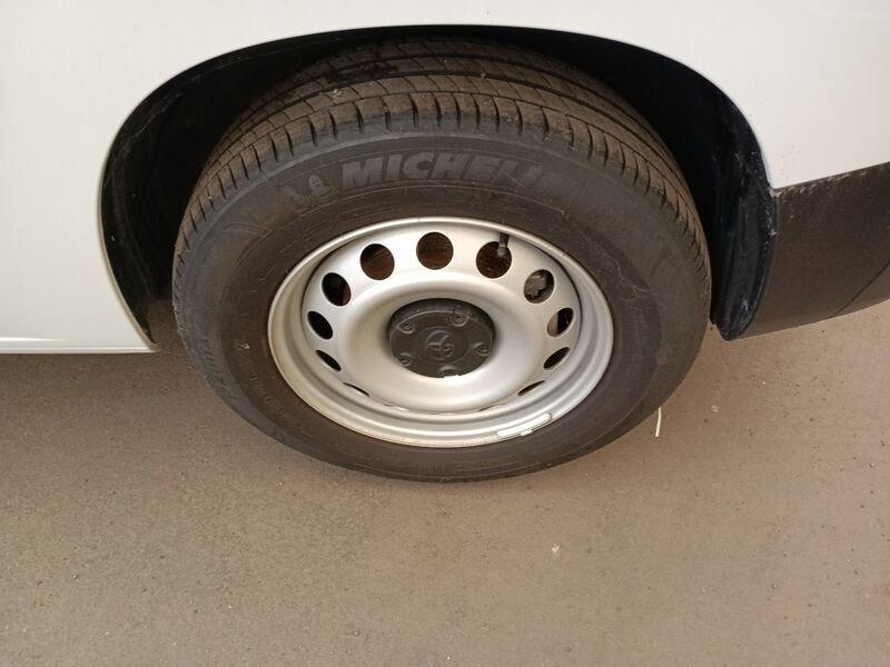 Toyota Proace City El. ctric 50kWh L1 S COMFORT