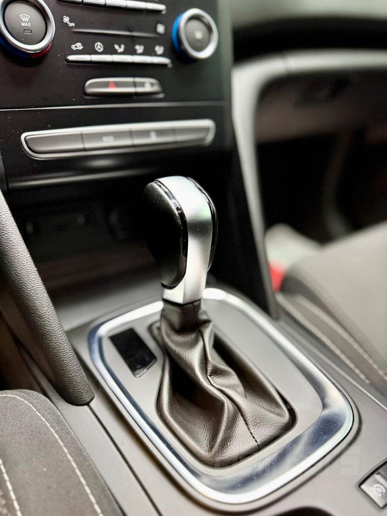 Renault Megane Sporter 1.5 dci energy Intens 110cv edc