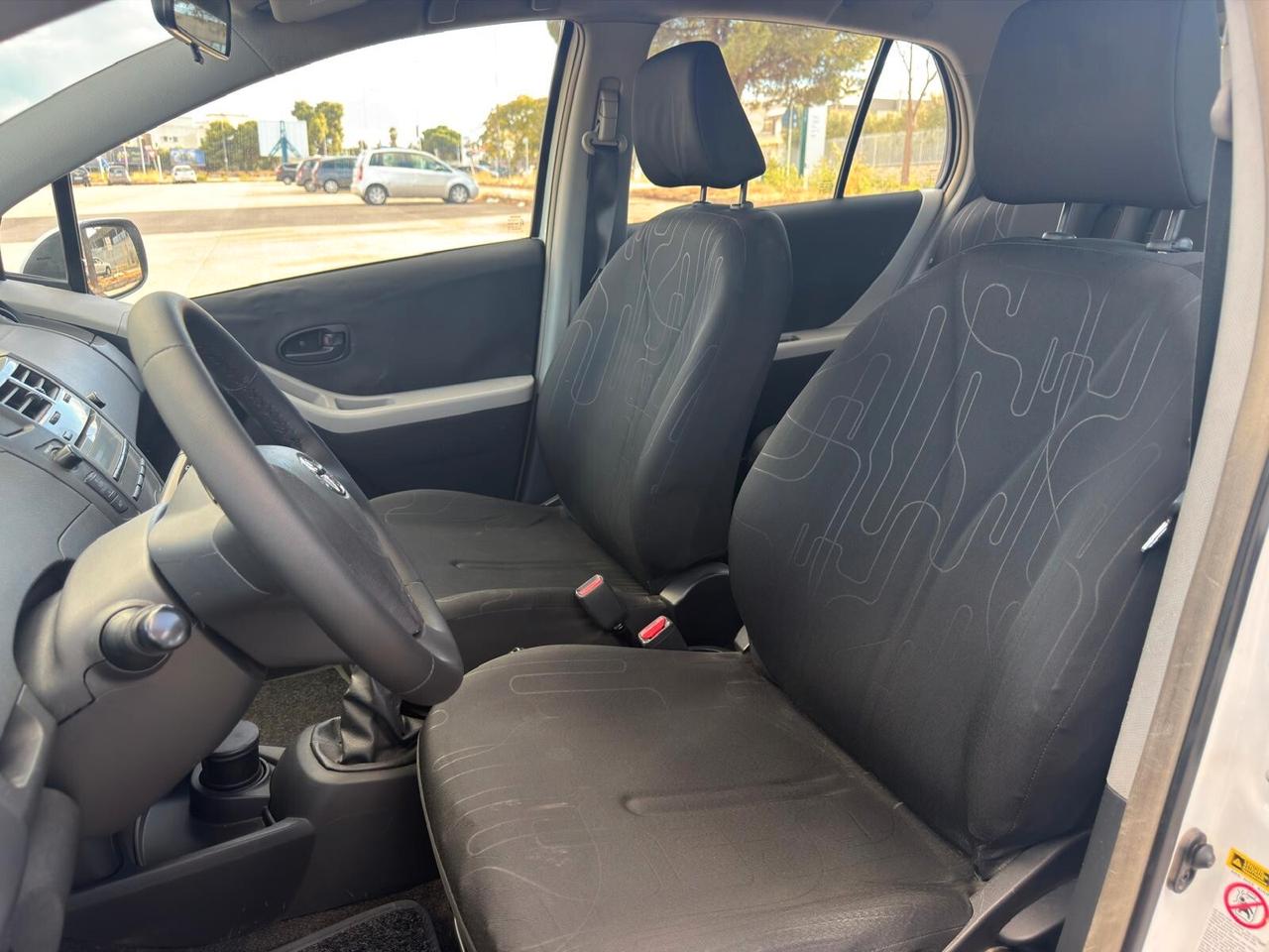 Toyota Yaris 1.4 D-4D DPF 5 porte