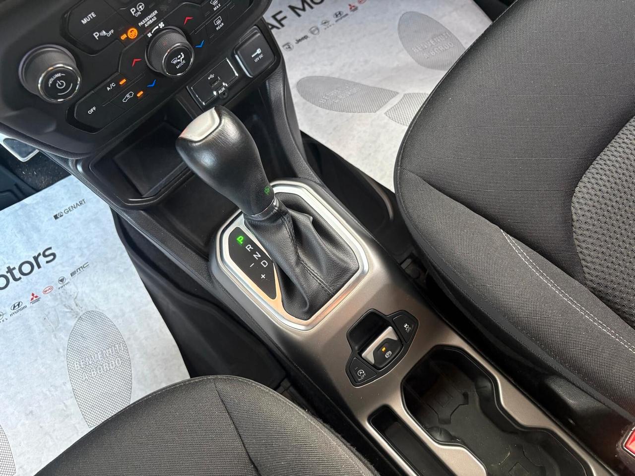 Jeep Renegade 1.6 Mjt DDCT 120 CV S