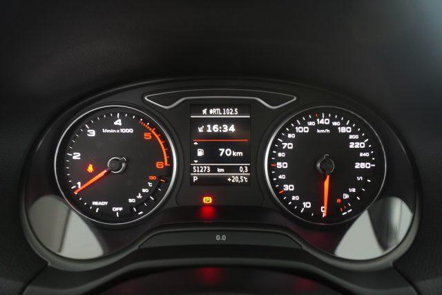 AUDI Q2 Q2 30 TDI S tronic S line Edition