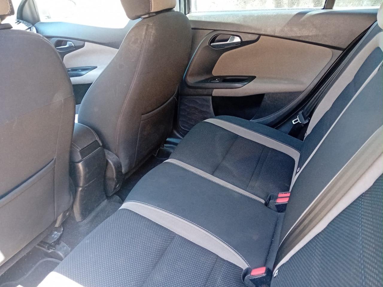 Fiat Tipo 1.6 Mjt S&S SW Lounge