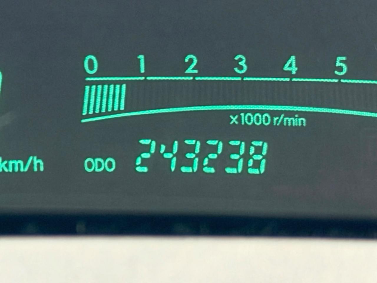 Toyota Yaris Benzina-5 Porte- Neopatentati- Clima