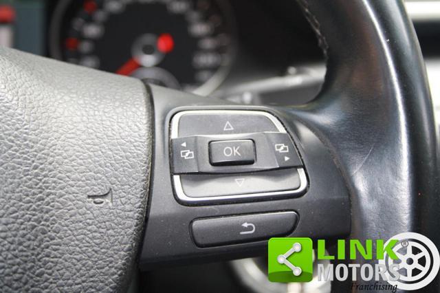 VOLKSWAGEN Passat Var. 2.0 TDI Highline Blue M.Tech.