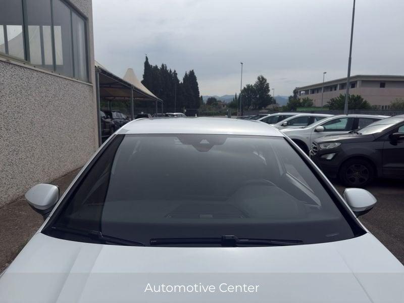 Volkswagen Golf GTE 1.4 TSI GTE DSG