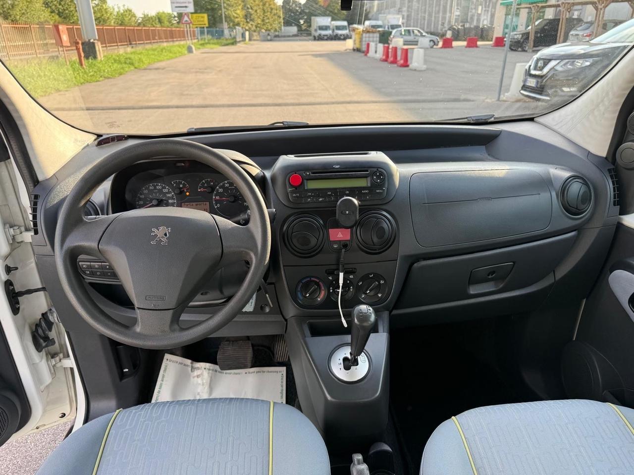 Peugeot Bipper AUTOMATICO Tepee 1.4 HDi 70CV Outdoor 2-Tronic