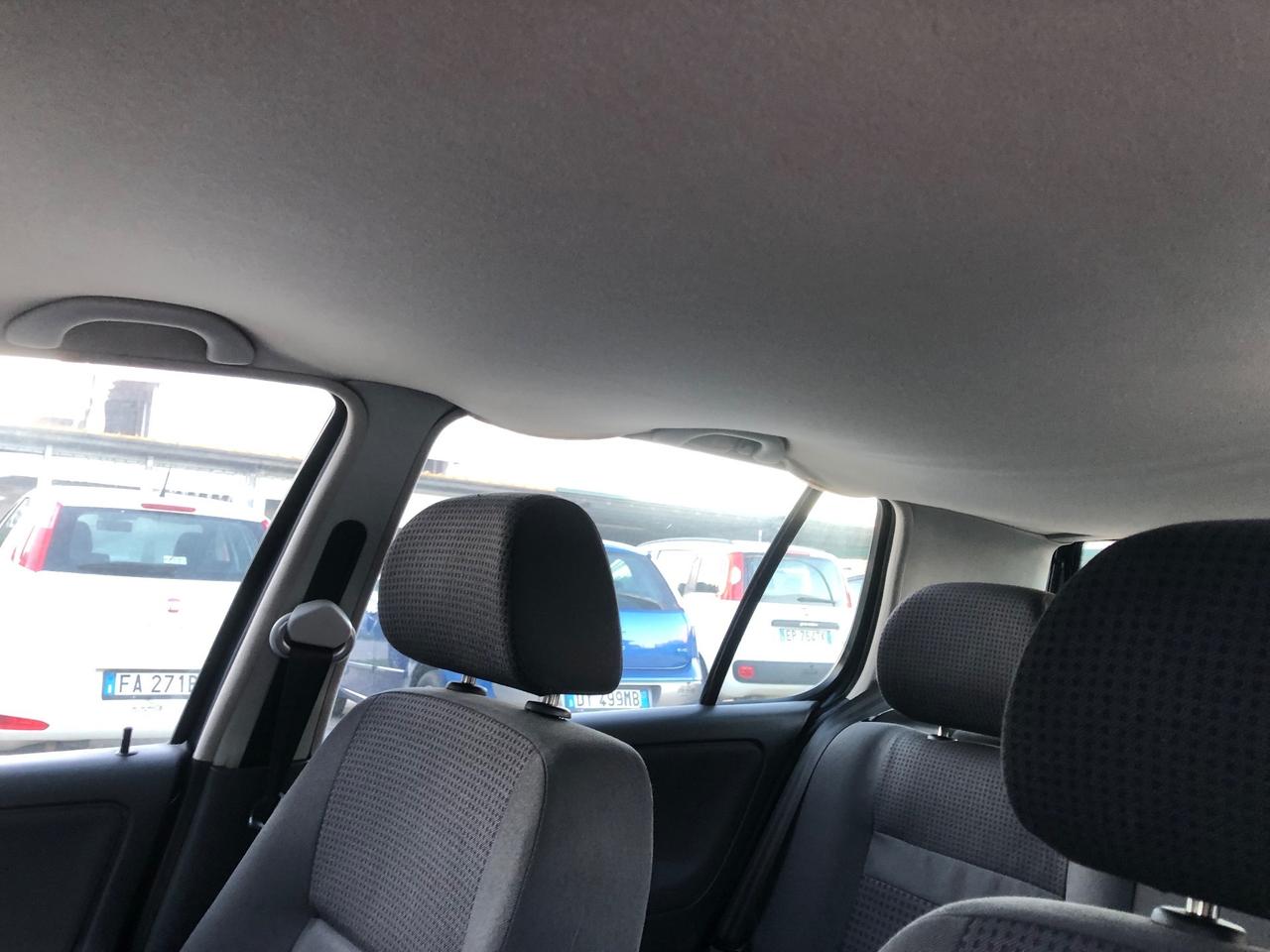 VOLKSWAGEN POLO 1.4 VINTAGE - KM 118000