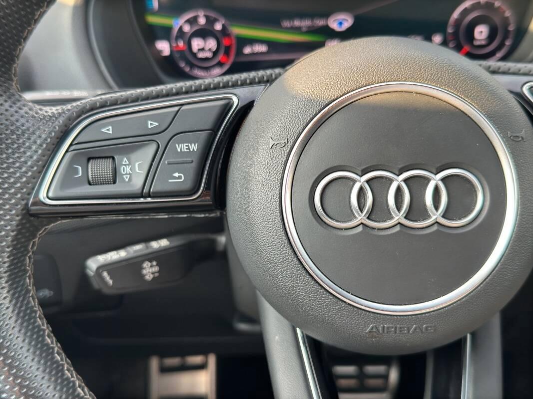Audi Q2 30 2.0 tdi S-LINE VIRTUAL COCKPIT E CARPLAY