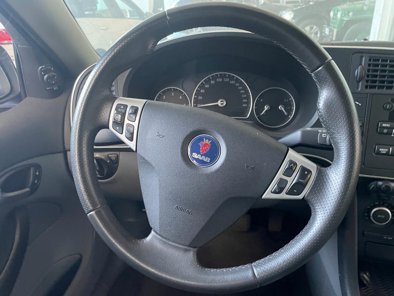Saab 9-3 SportHatch 1.9 TiD 16V DPF Vector Sentronic