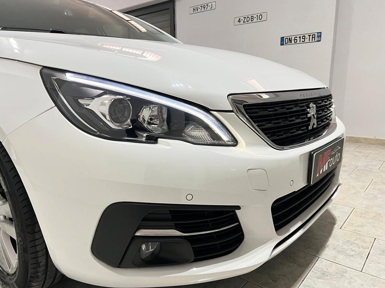 Peugeot 308 1.5 BlueHDi 130 EAT8 berlina