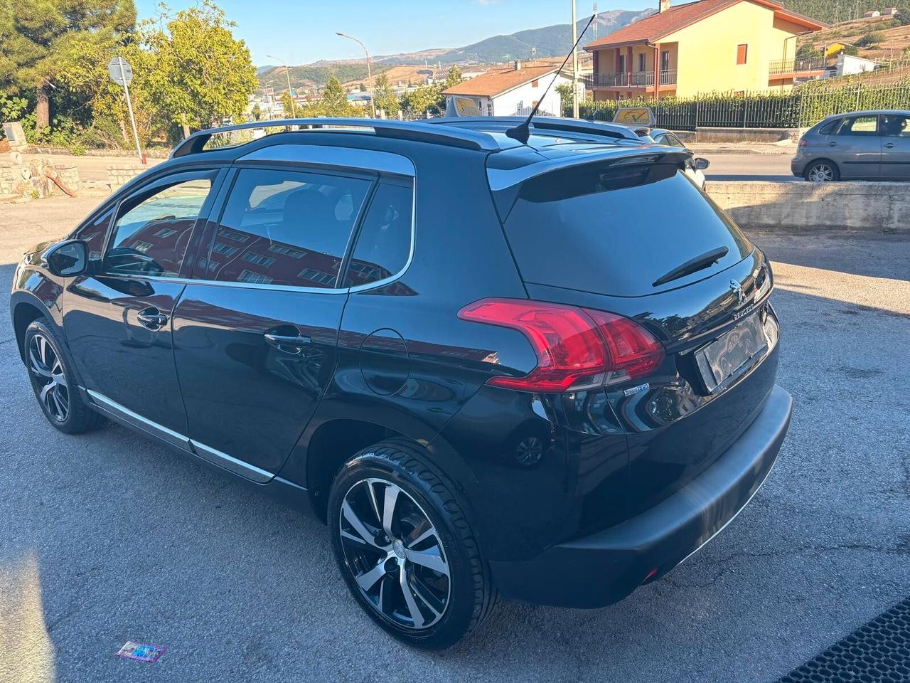 Peugeot 2008 BlueHDi 120 S&S Allure