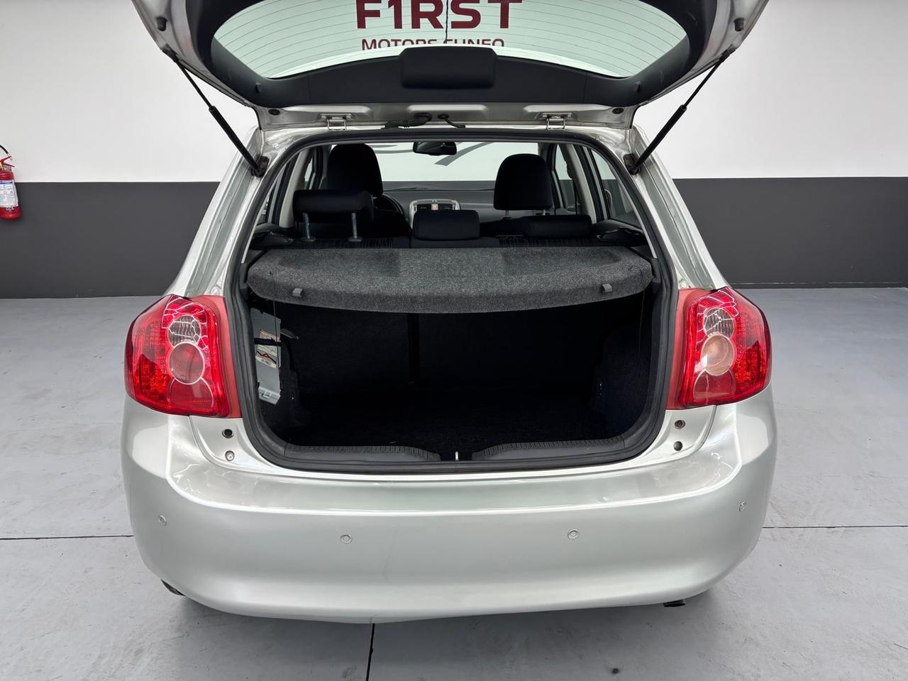 Toyota Auris 1.6 5 porte Sol